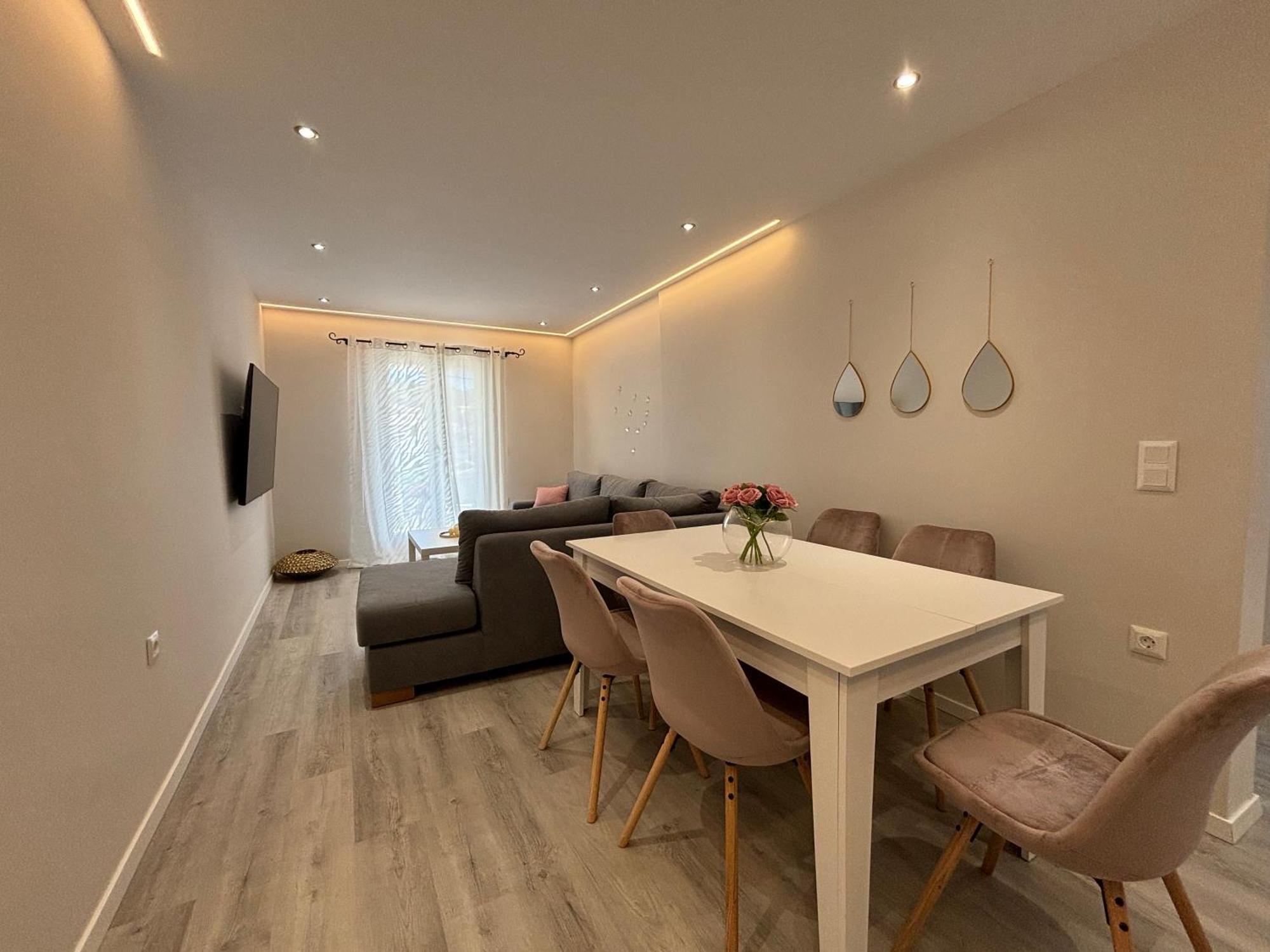 Mayflower Apartments Kassiopi Exterior foto