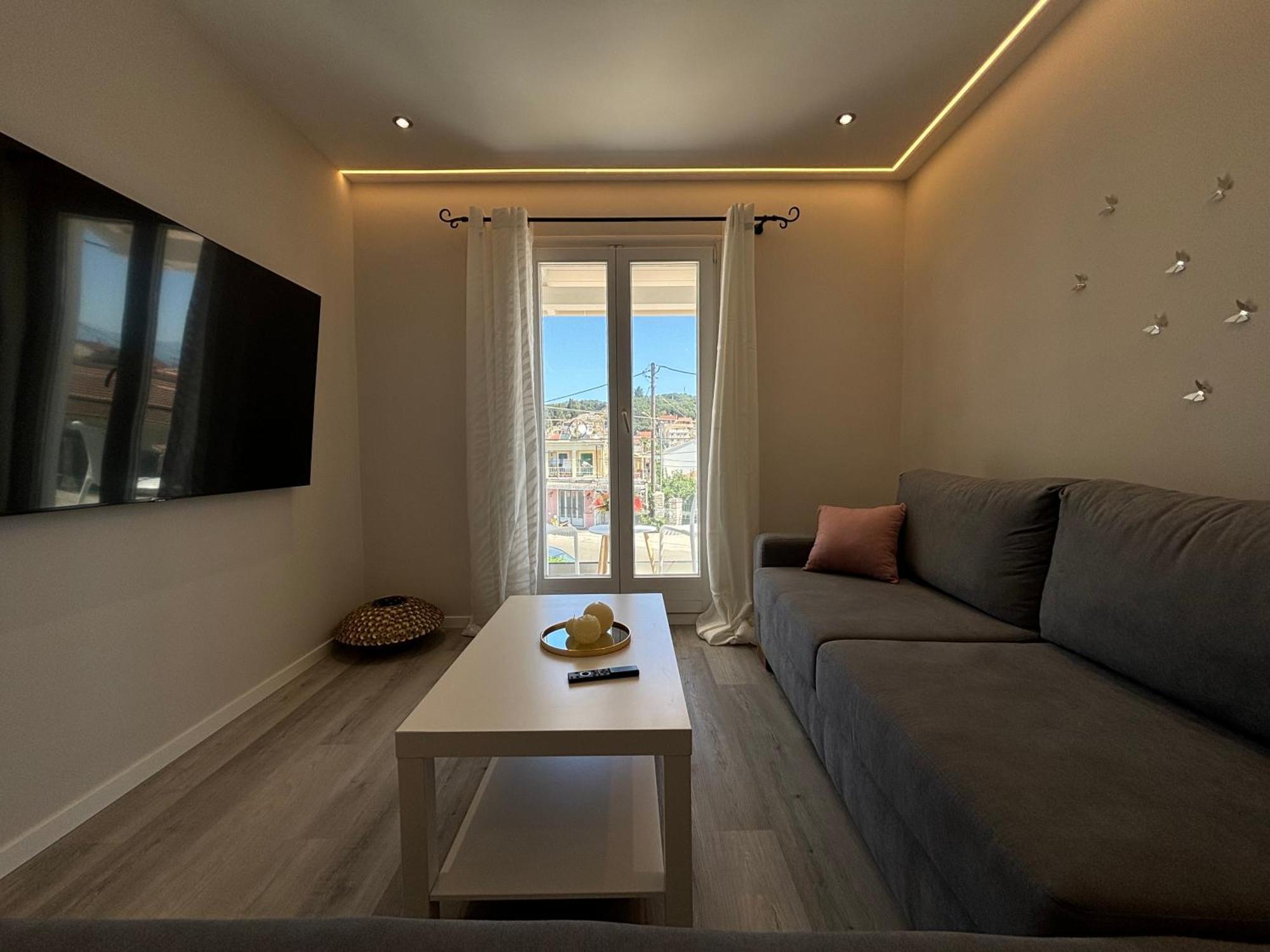 Mayflower Apartments Kassiopi Exterior foto